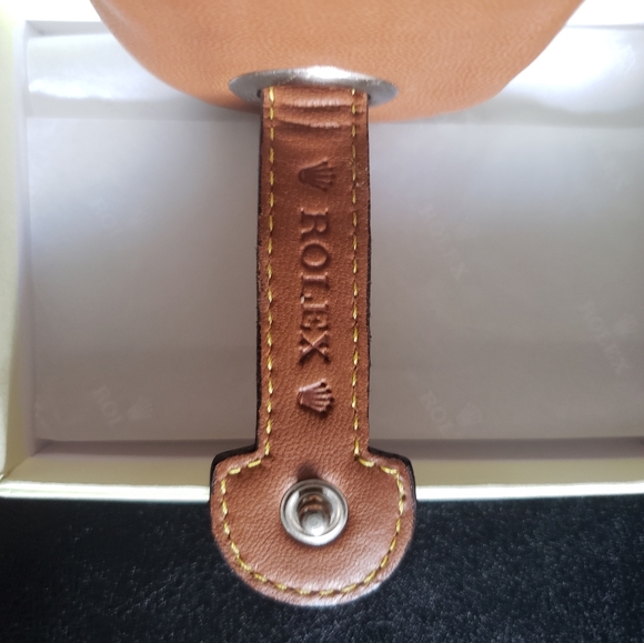 Very Rare Genuine Rolex Brown Leather Key Ring/Case. With Original Box - Picture 7 of 12